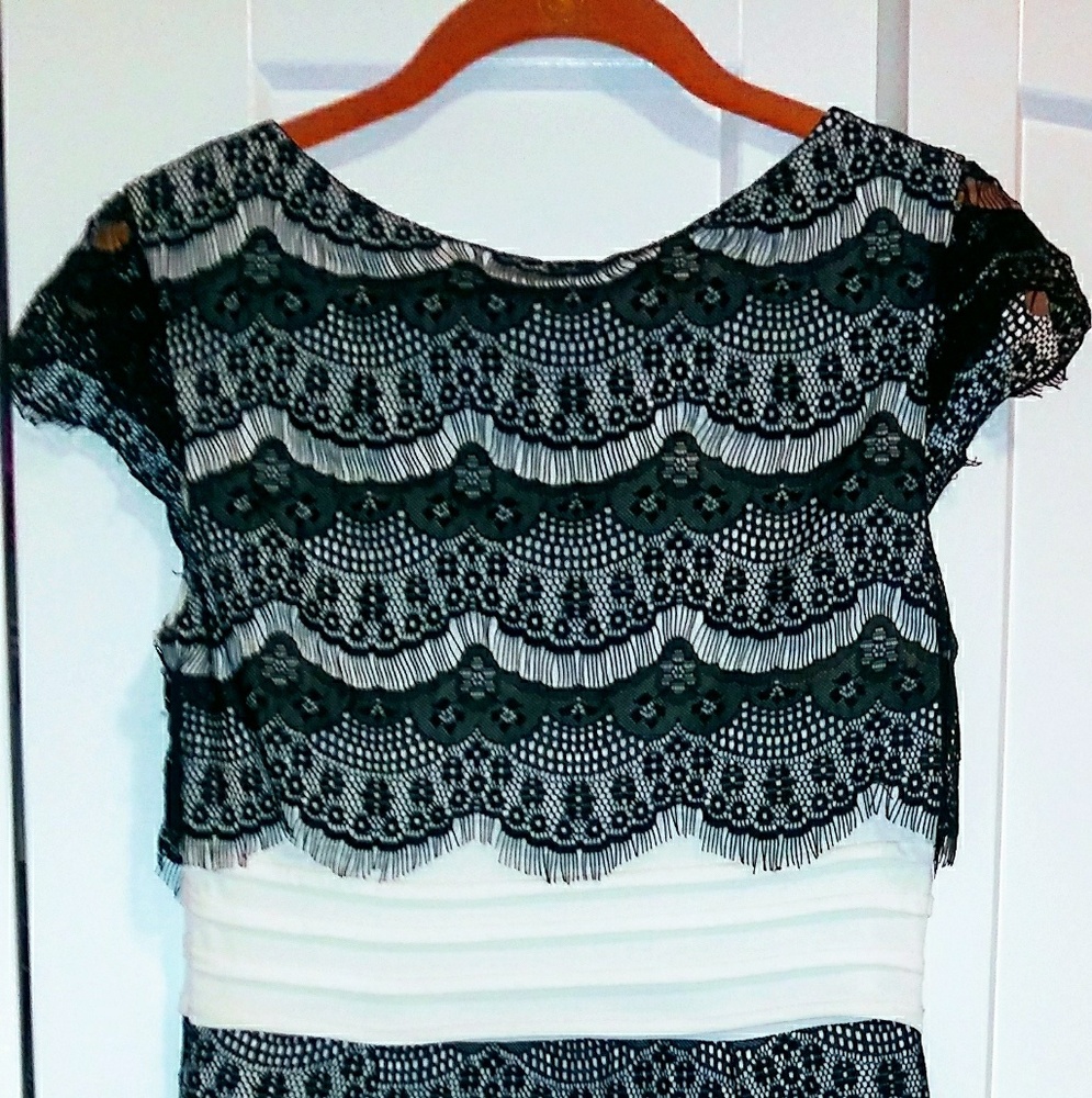 🎆🎉💙😘HP Gorgeous B&W cocktail dress size 6